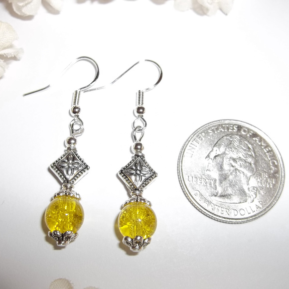 Yellow Drop Earrings for Women NWT Handmade Dangle Fashion Accessory Woman 4081 - Picture 2 of 8
